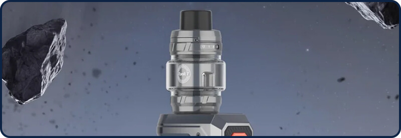 Le clearomiseur iTank T qui équipe l'Armour Octa